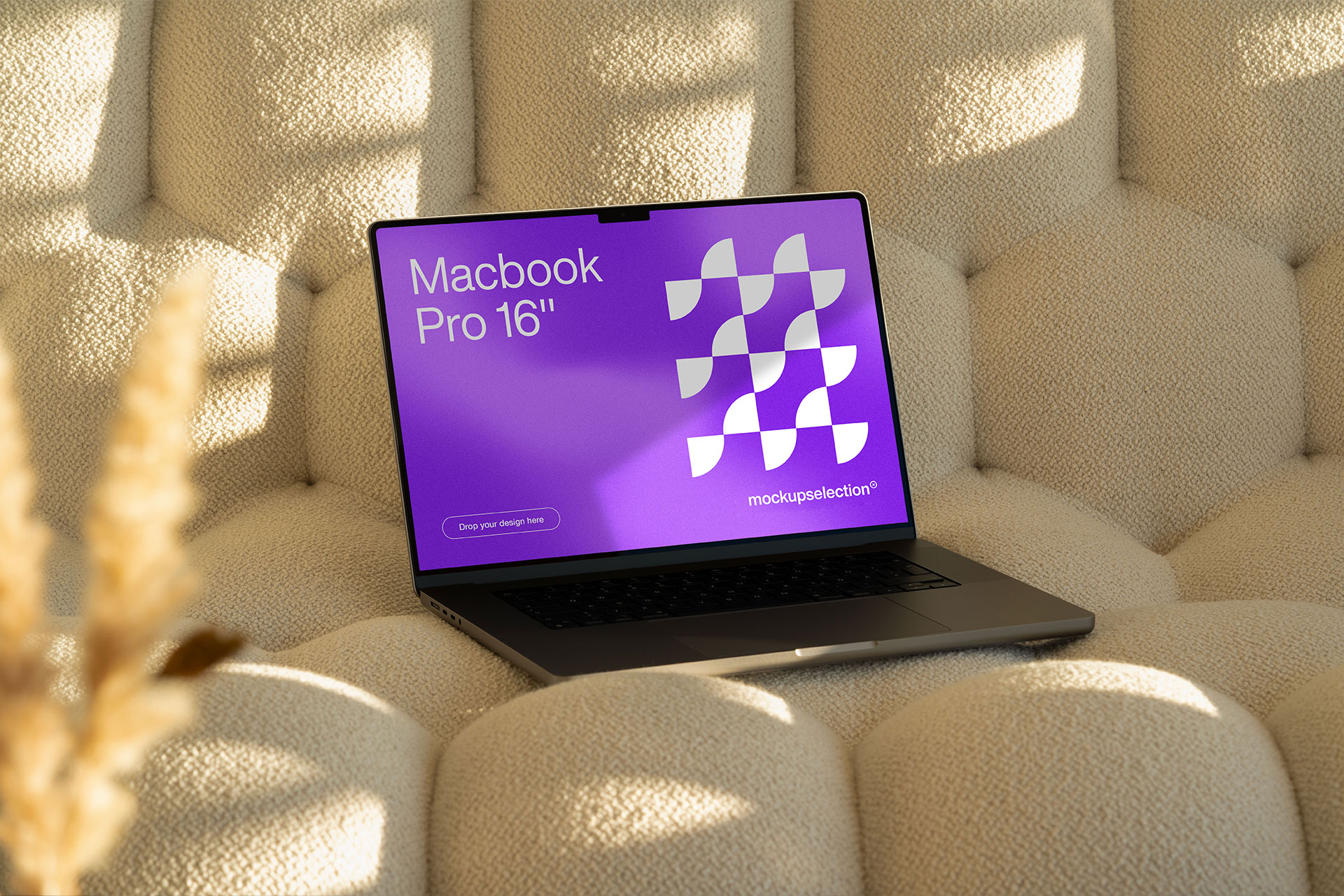 MacBook Pro 16" Mockup M2 02 Mockup Selection